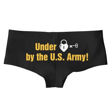 Under Lock and Key! Bella Hotshort