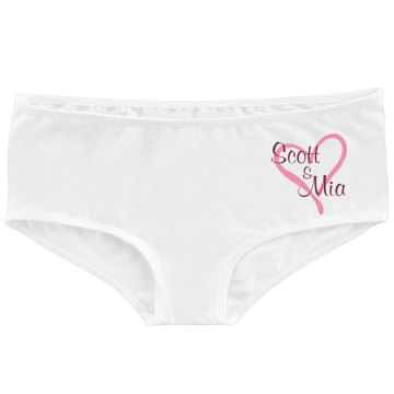 Finally Mrs. Front Back Bella White Basic Hotshort