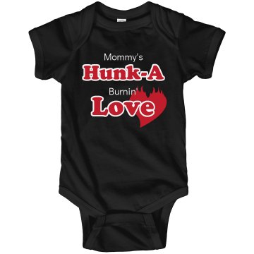 Mommy's Hunk A Love Infant Rabbit Skins Lap Shoulder Creeper